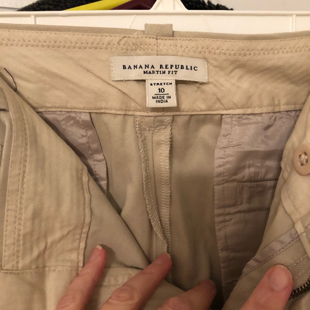 Gap khakis - Picture 2 of 2